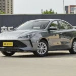 ROEWE I5 - GRIS