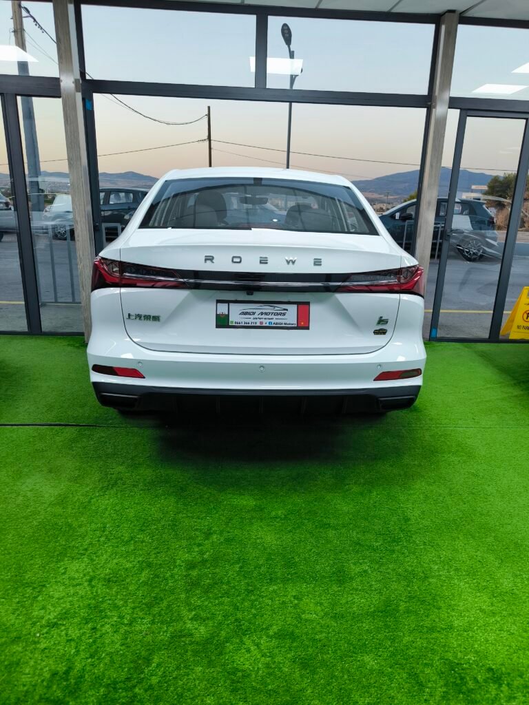 ROEWE I5 - GRIS